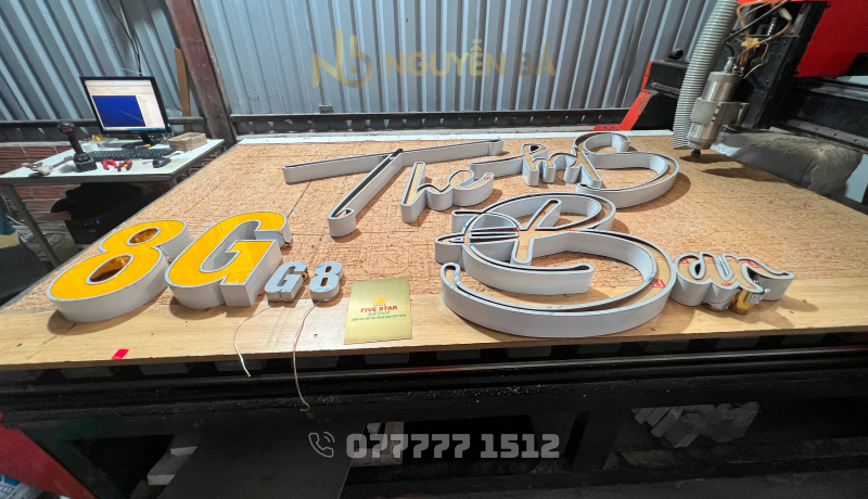 Gia công chữ inox mặt mica không đèn